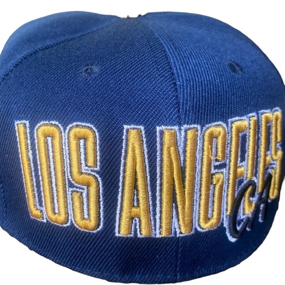 Los Angeles Snapback Acrylic Leopard Hat - Picture 2 of 10